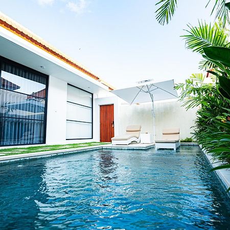 La Boutique Villas เซมินยัค ภายนอก รูปภาพ