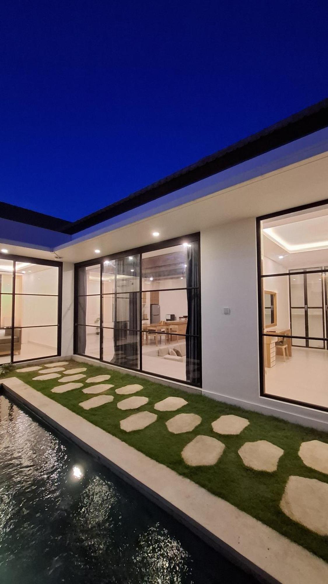 La Boutique Villas เซมินยัค ภายนอก รูปภาพ